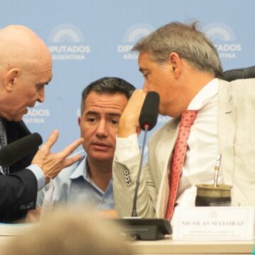 El Gobierno argentino suspende las PASO y desata un fuerte debate político