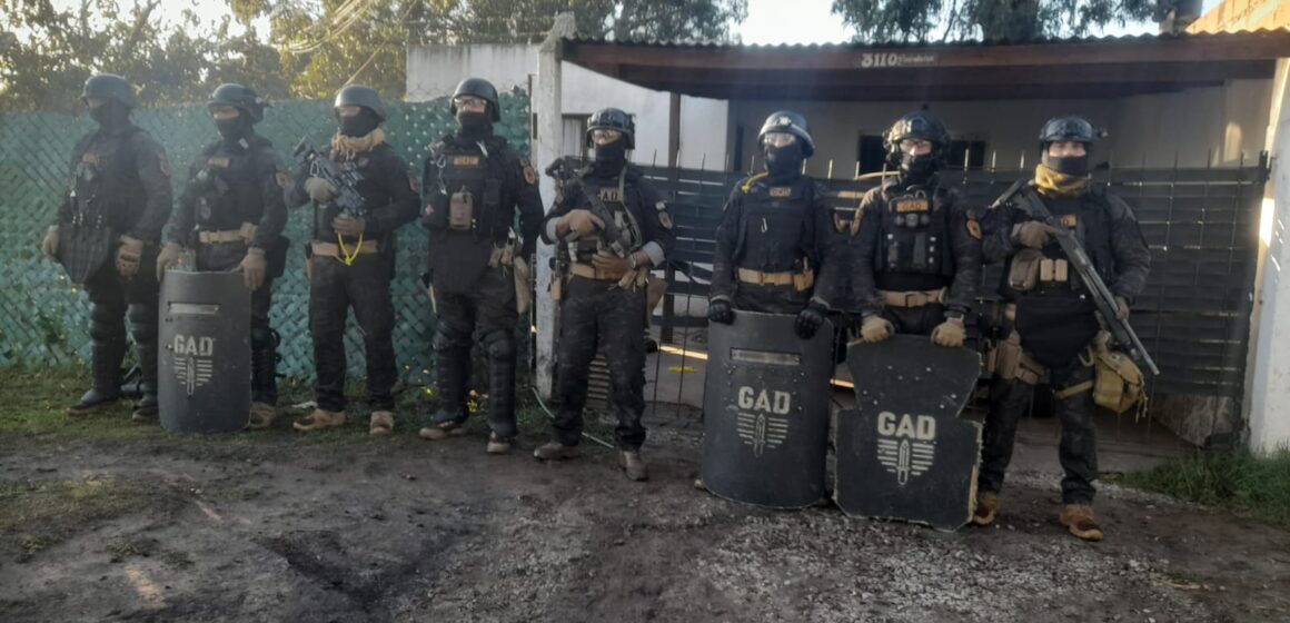 Allanamientos por robo de ruedas en Punta Mogotes derivan en hallazgo de marihuana: dos detenidos