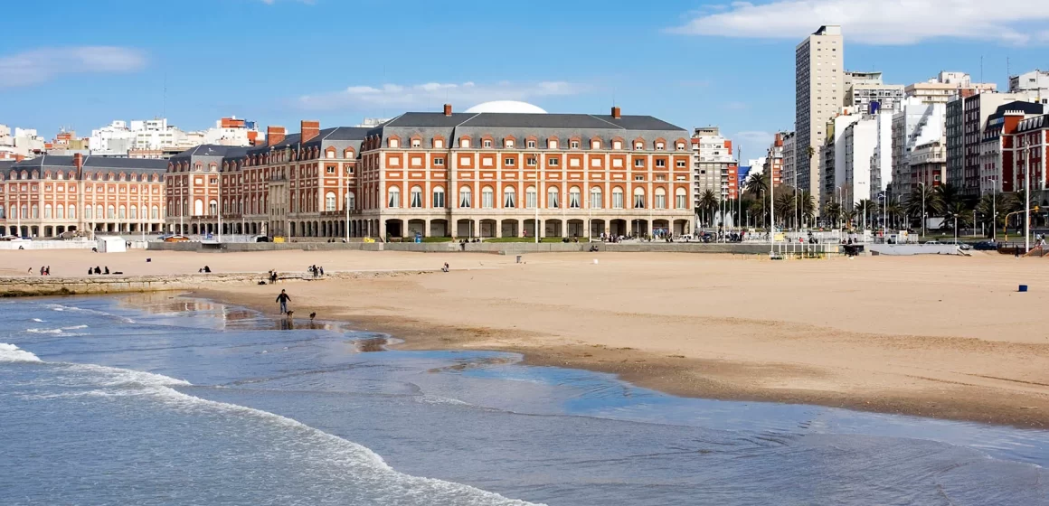 Buen arranque del verano: la ocupación hotelera supera el 70% en Mar del Plata para Año Nuevo