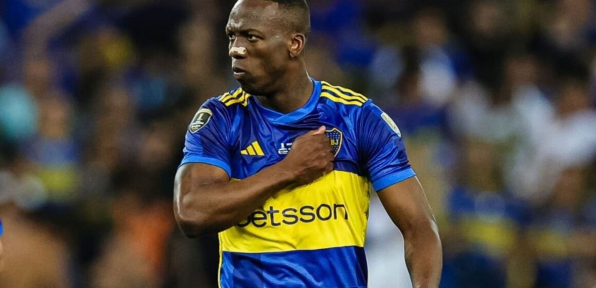 Advíncula puso fin a su ciclo en Boca y analiza regresar al fútbol peruano