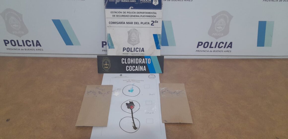 Procedimiento policial en Mar del Plata: detienen a un joven en moto sin patente y secuestran drogas