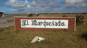 Detienen a mujer de 44 y dos jóvenes por robo en cabañas: todos con antecedentes