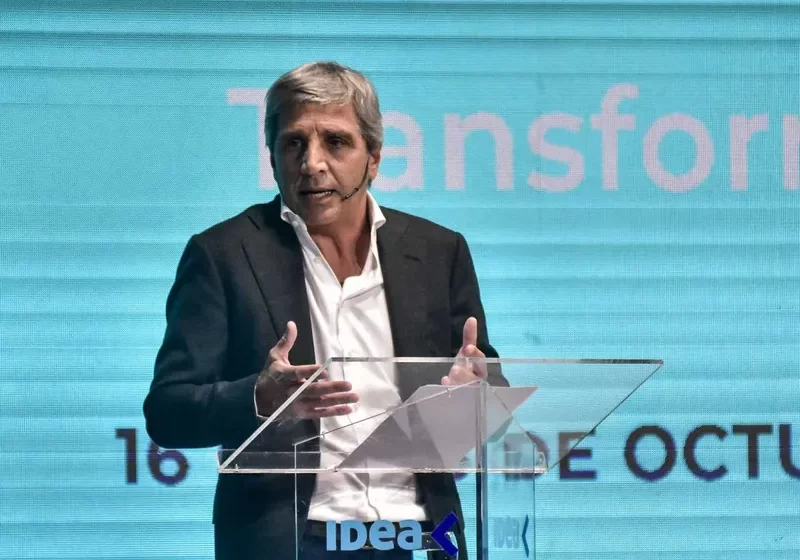 Caputo anunció una nueva etapa de concesiones de rutas para modernizar la red vial nacional