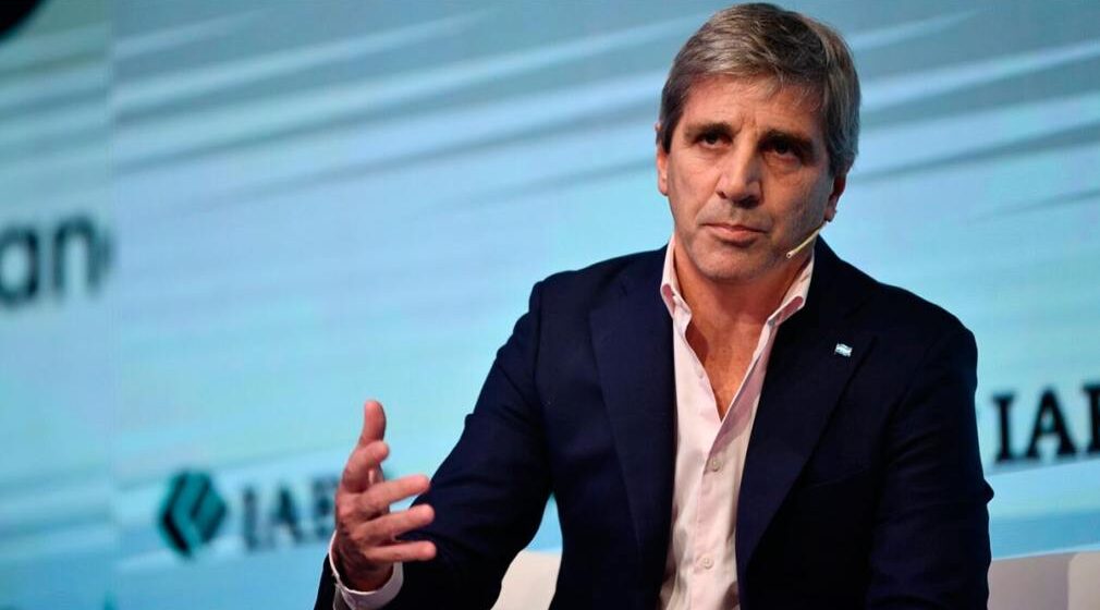 cpauto Caputo confirma que se postergará la nueva metodología para medir la inflación tras la renuncia de Lavagna en el INDEC