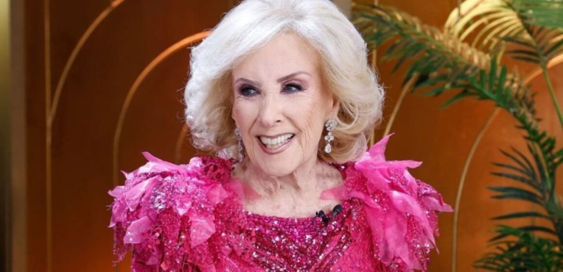 Hoy Mirtha Legrand cumple 99 años: celebración íntima, invitados y sorpresas