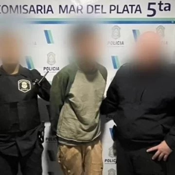 Quiso robar dos veces en la misma casa y lo atraparon en el patio.