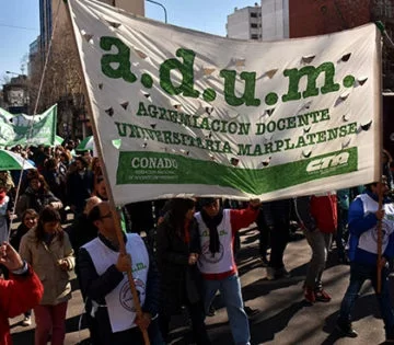 Docentes de la Universidad Nacional de Mar del Plata anunciaron una semana de paro