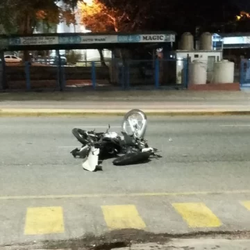 Fatal accidente en el que murió un motociclista en la avenida Juan B. Justo