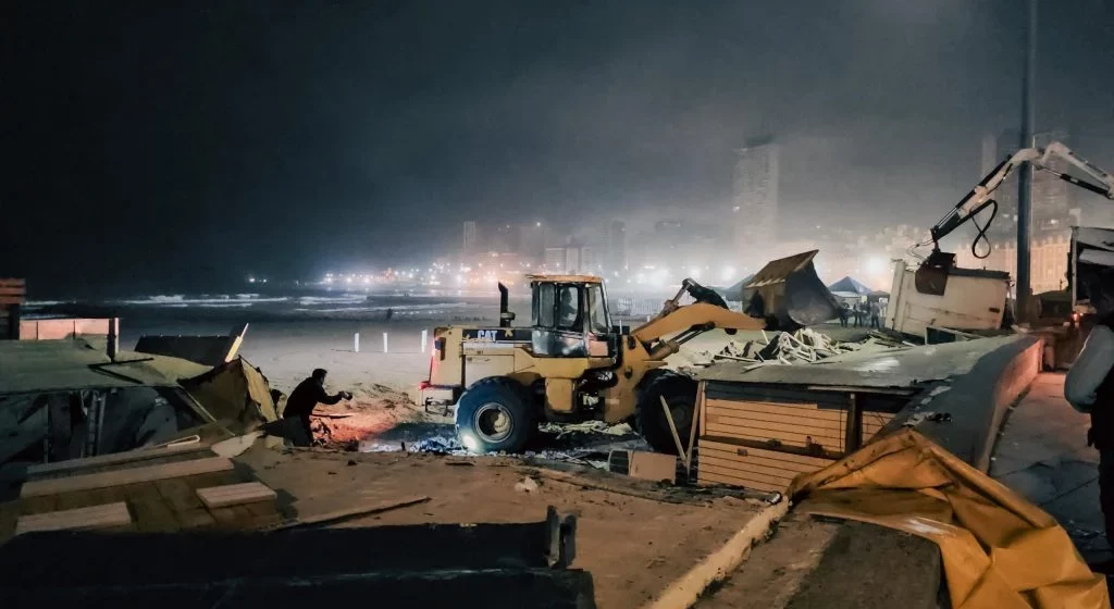 Tras el desalojo en la Bristol, feriantes piden una alternativa para seguir trabajando