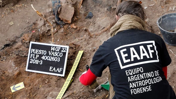 cementerio El Equipo Argentino de Antropología Forense buscará restos de desaparecidos en cementerios de Mar del Plata