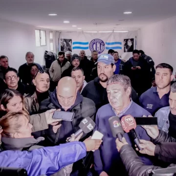 Gremios del puerto en alerta: “El Gobierno va a destruir la industria pesquera de Mar del Plata”