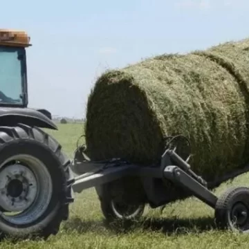 Murió un jubilado tras chocar contra un tractor que circulaba con las luces tapadas